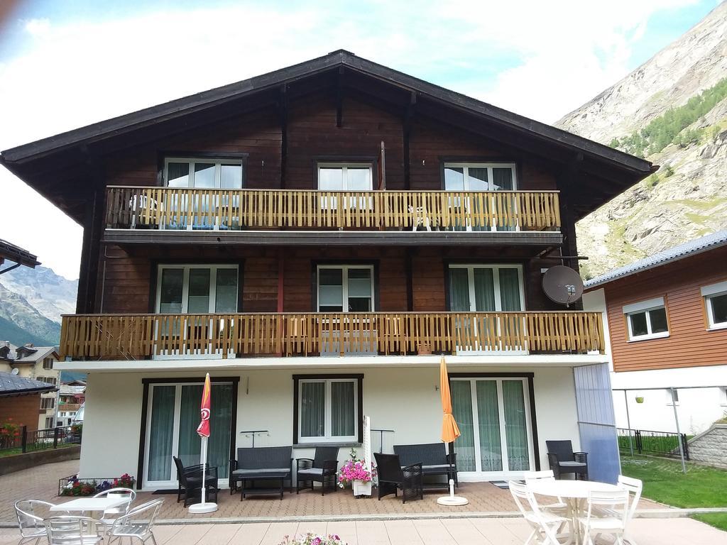 Anis Apartment Saas-Almagell Bagian luar foto
